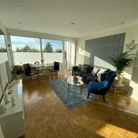 Apartment Mit Sonnenbalkon Und Netflix Im Zentrum Sankt Augustin Exterior photo