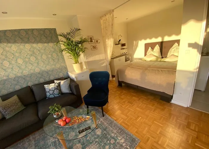 Apartment Mit Sonnenbalkon Und Netflix Im Zentrum