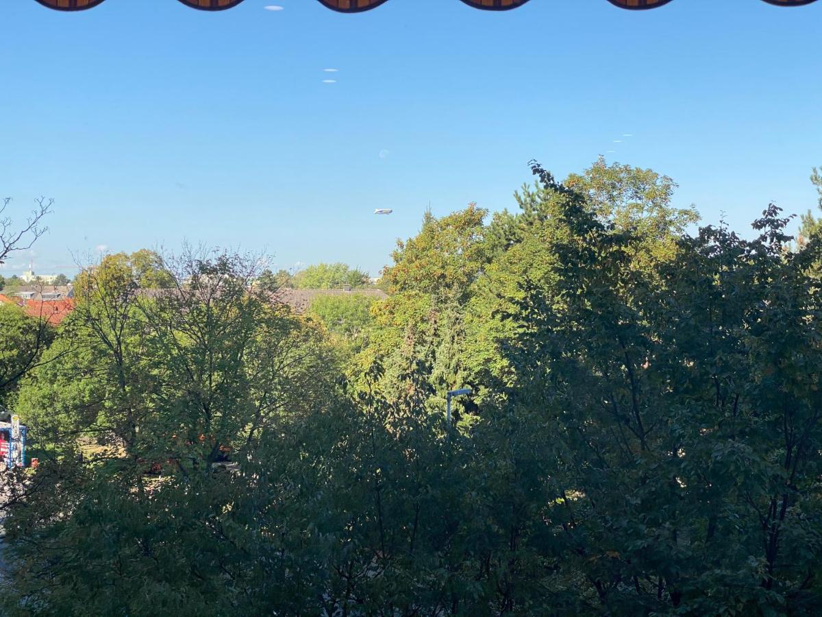 Mit Sonnenbalkon Und Netflix Im Zentrum Sankt Augustin