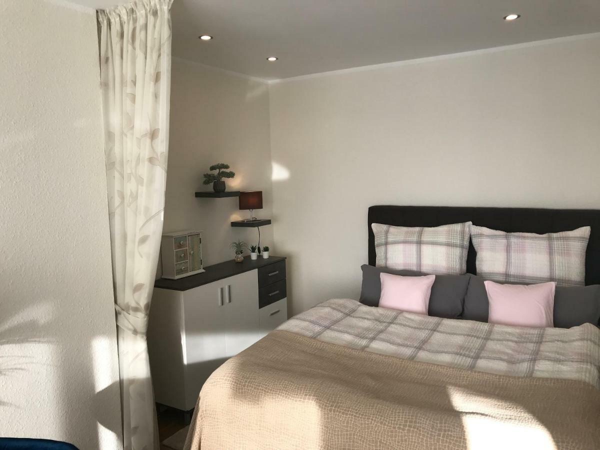 Apartment Mit Sonnenbalkon Und Netflix Im Zentrum Sankt Augustin